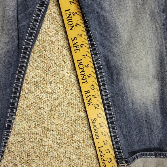 Miss Me Cuffed Capris Jeans Denim Bling Size 30 - Picture 5 of 15